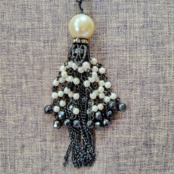 Pearl Tassel Necklace On Black Chain - Picture 1 of 5